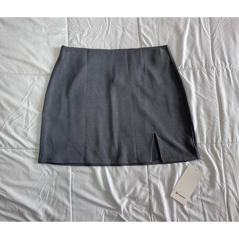 New Lululemon Softstreme High Rise Mini Skirt Size Large Gray $88 MSRP NWT